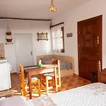 Palmhouses Αφιάρτης
